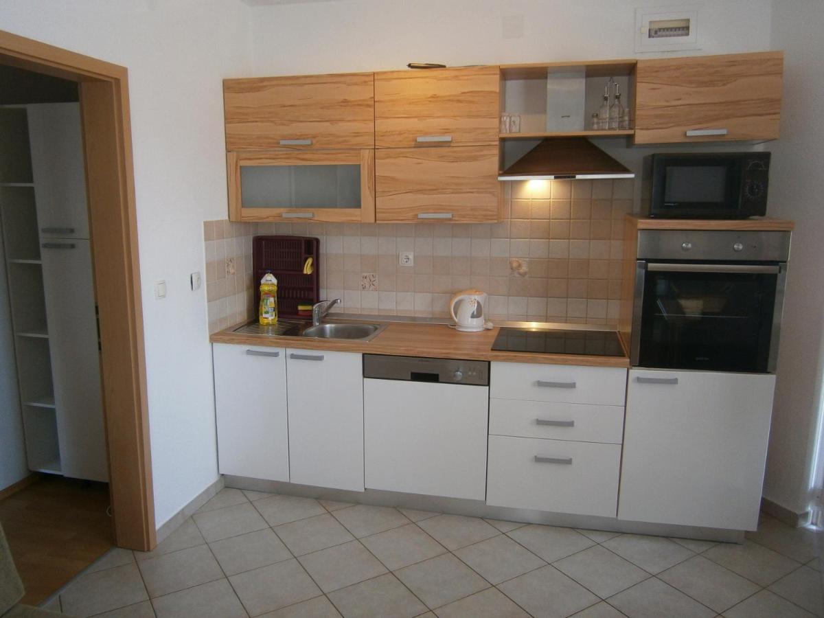 Apartments With A Parking Space Vodice - 13973 Esterno foto